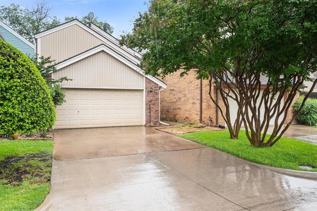 Photo - 1417 Earlshire Pl