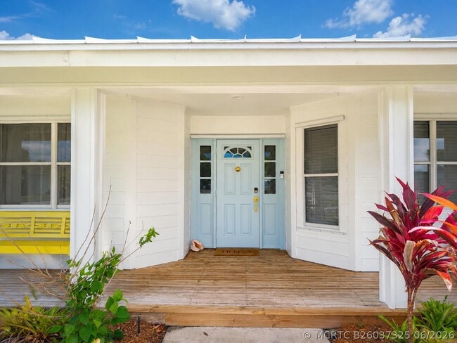 Photo - 341 Suwanee Ave