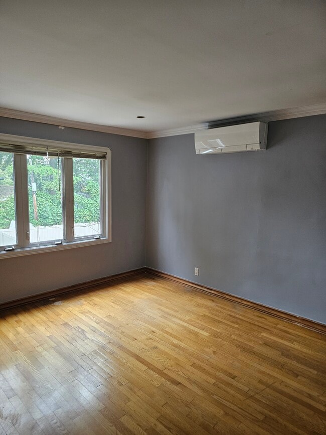 Photo - 7651 174th St