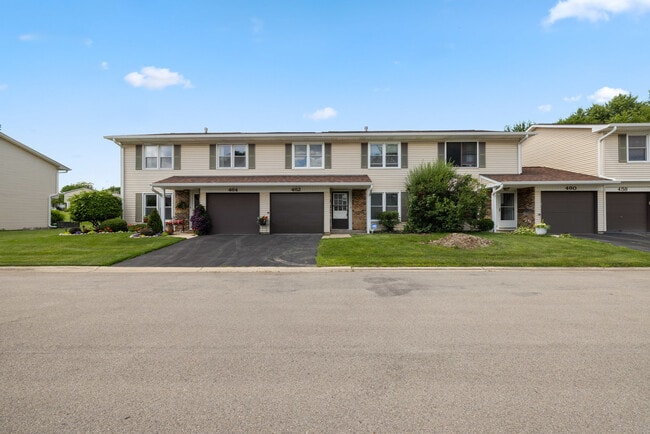Building Photo - 462 Degas Cir