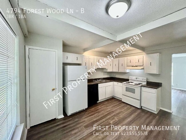 Photo - 4794 Forest Wood Ln Unit B