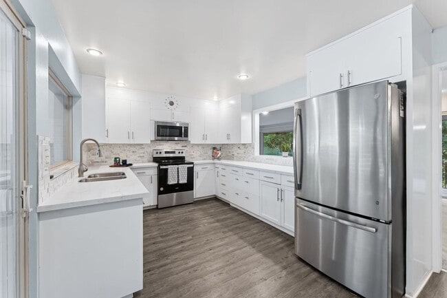 Photo - Mid-Century Gregory Heights 4 bedroom 2.25...