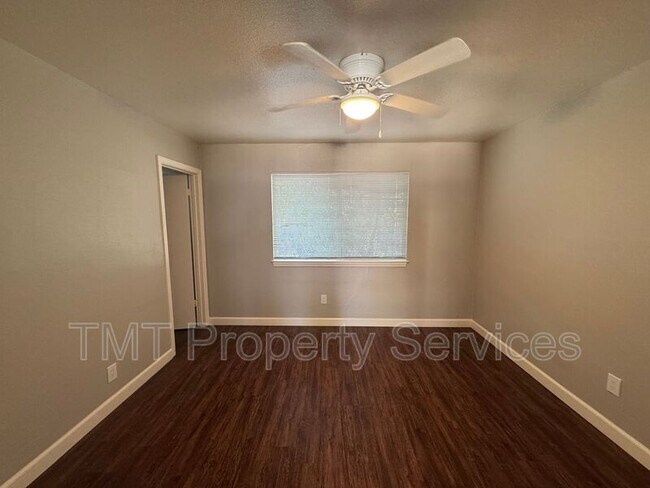 Photo - 2720 Forrest St Unit E