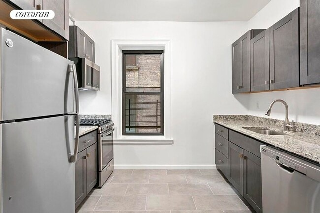 Building Photo - 505 W 122nd St