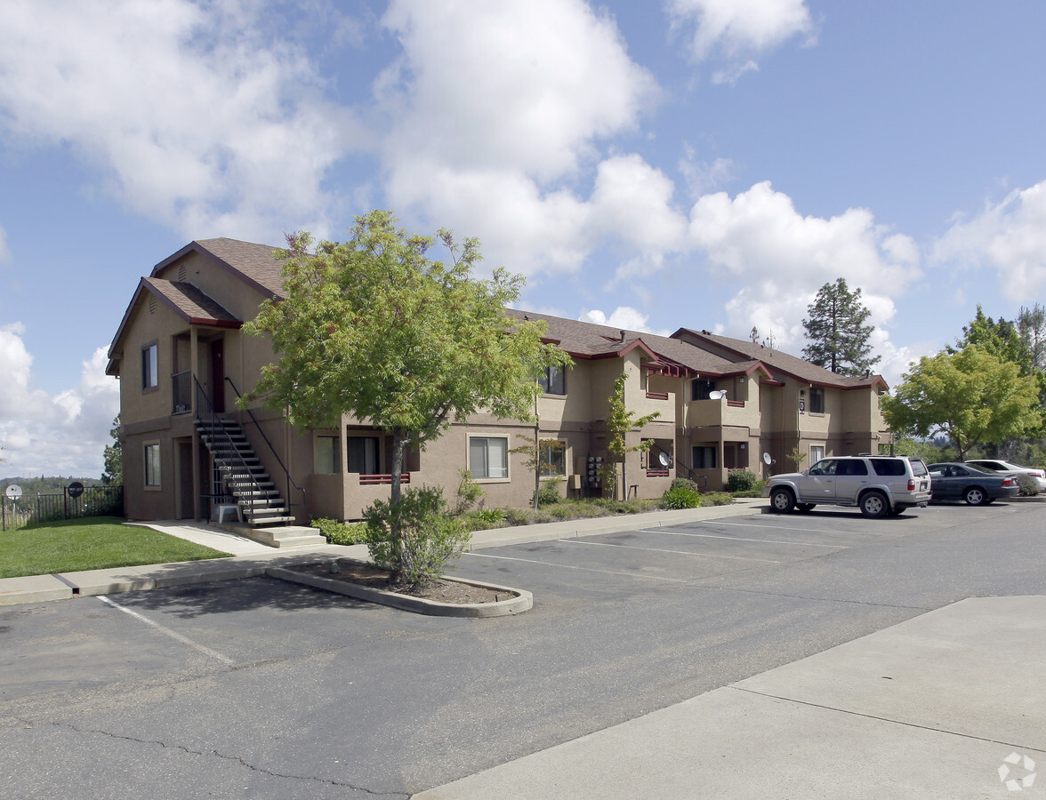 Placer Village Apartments - Placer Village Apartments