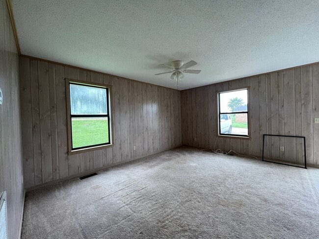 Photo - 4073 Sharon Hwy