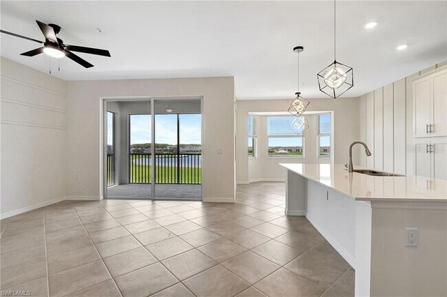 Photo - 5629 Double Eagle Cir Unit 4242