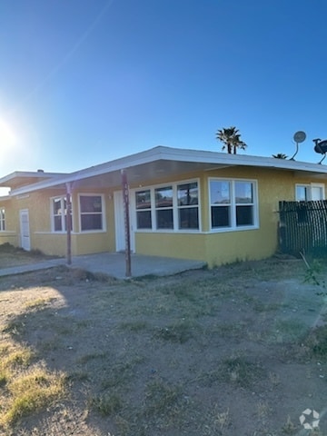 Building Photo - 401 S Richmond Rd Rental