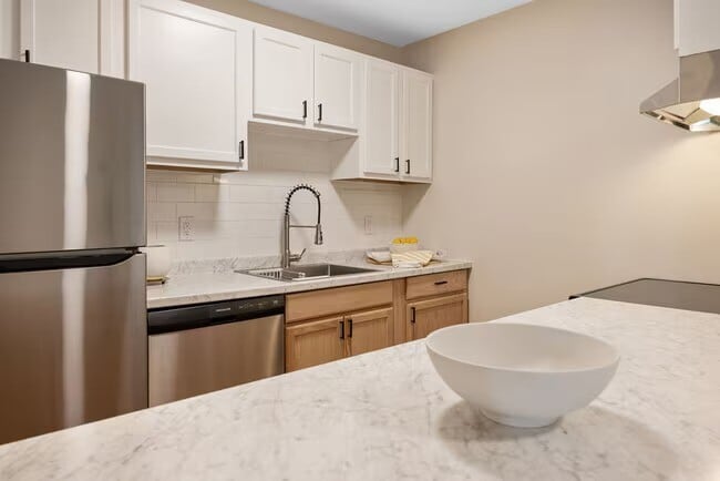 Ridgewood Apartments