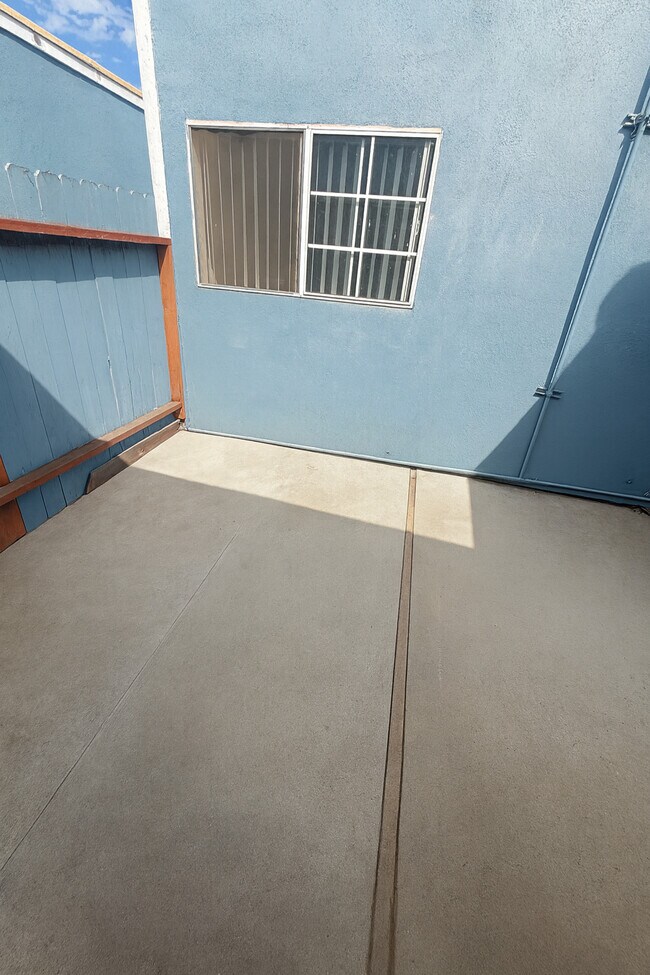 3438 W. Ariel Pl.