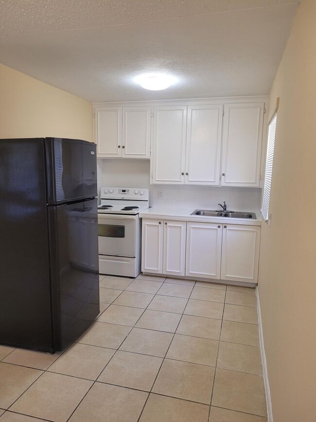 Photo - 1016 15th St Unit A