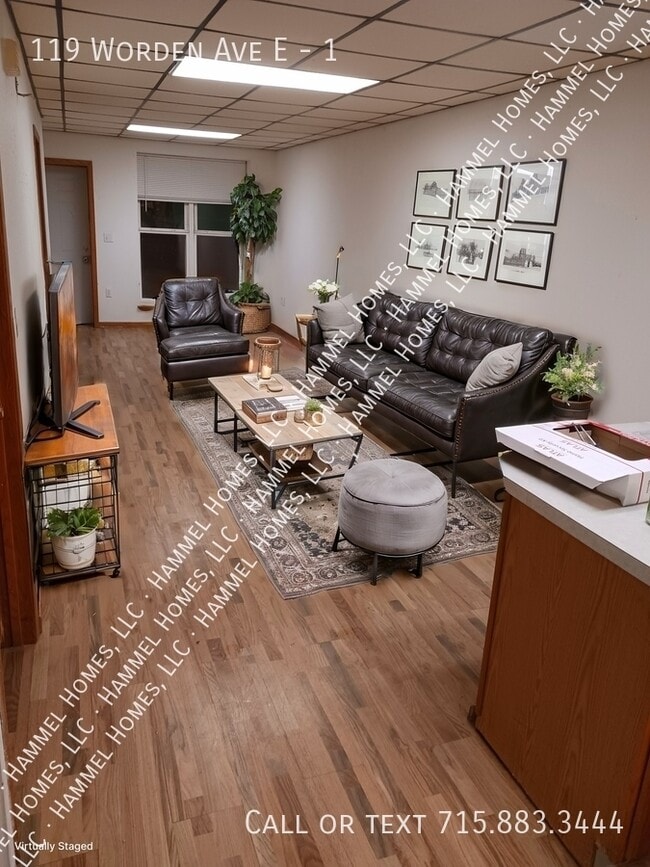 Photo - 119 Worden Ave E Unidad 1