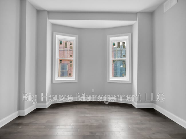 Photo - 707 Druid Park Lake Dr Unit Apt 8