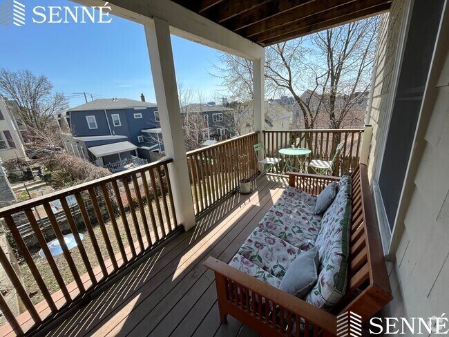 Building Photo - 14 Flint St Unit 1 Rental