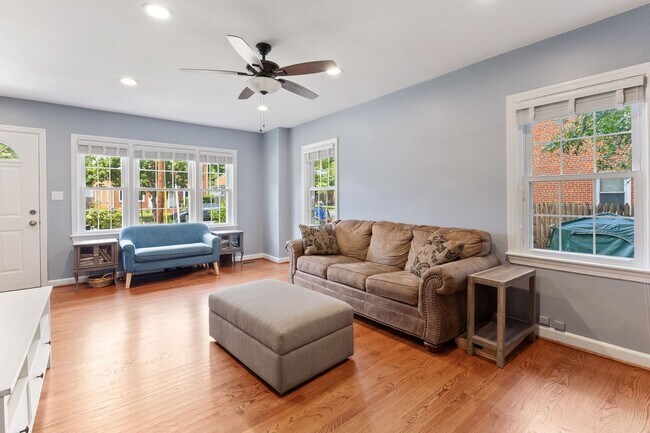 Photo - 1225 S Buchanan St