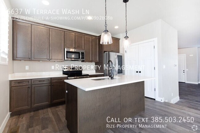 Building Photo - 6637 W Terrace Wash Ln Rental