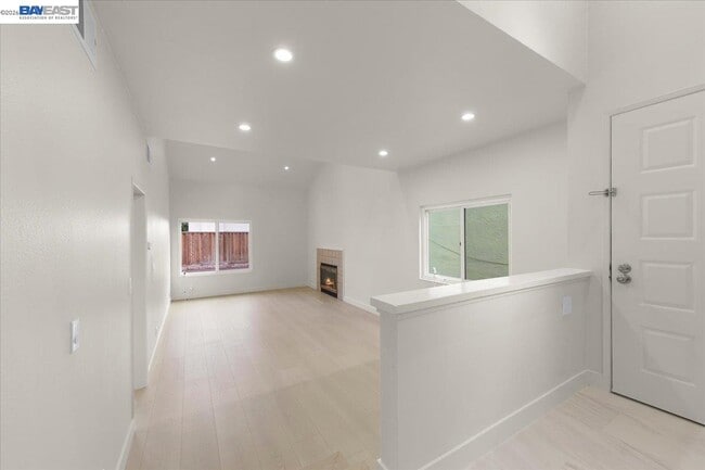 Photo - 5395 Twilight Common