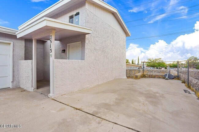 Photo - 2513 Red Sails Dr