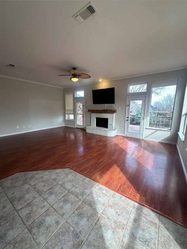 Photo - 4742 Parkhaven Dr