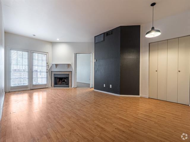 Building Photo - 5550 Spring Valley Rd Unit G14 Rental