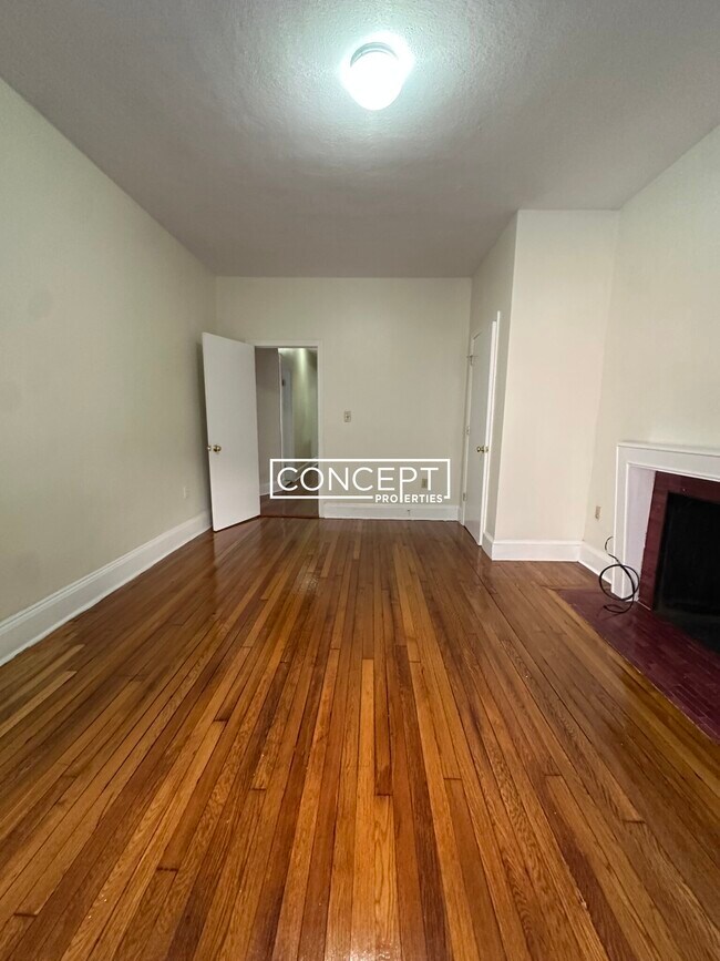 Photo - 1788 Beacon St Unit 2