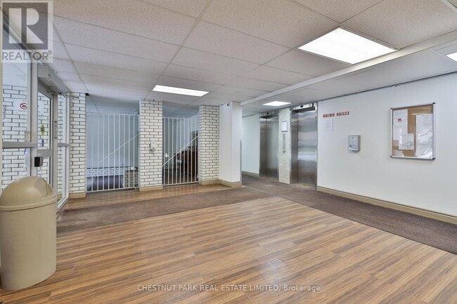 Photo - 900 Glen St Unit 409