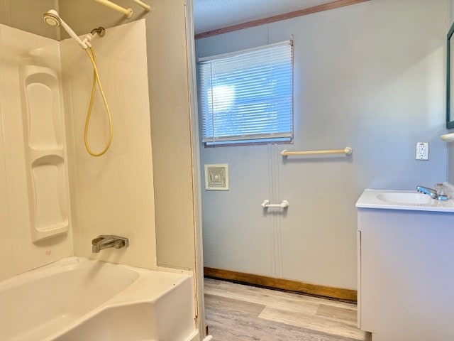 Photo - 205 W Conyers Ave