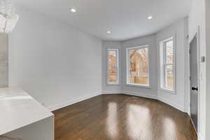 Photo - 613 N Christiana Ave