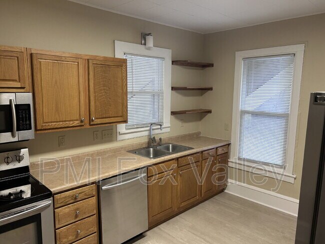 Photo - 513 N Superior St Unidad LOWER