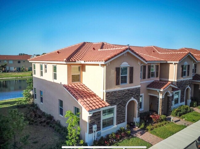 Building Photo - 5295 Ashley River Rd