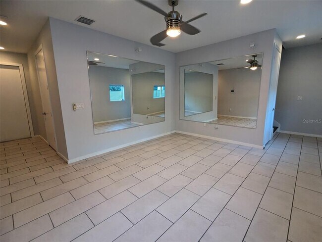 Photo - 1910 W North A St