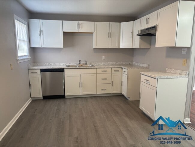 Photo - For Rent - 2 Bed/ 1 Bath in Arons Glen Addition