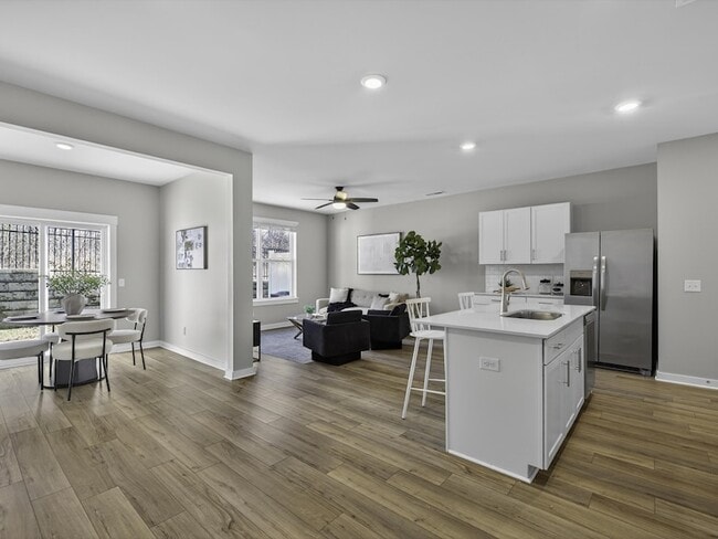 Photo - 2166 Nectar Ln