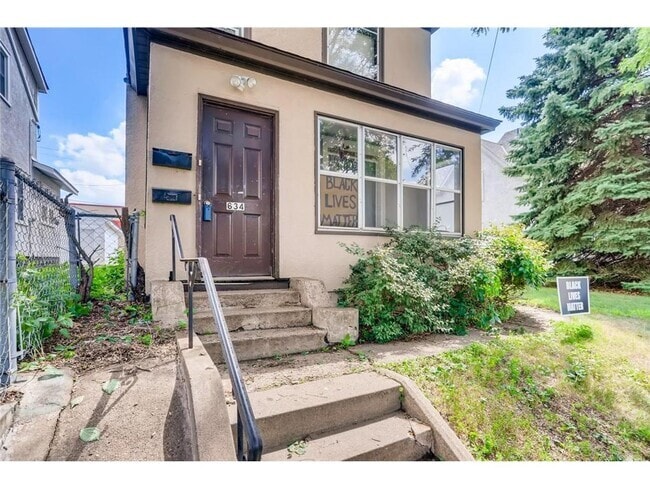 Building Photo - 634 19th Ave NE Rental