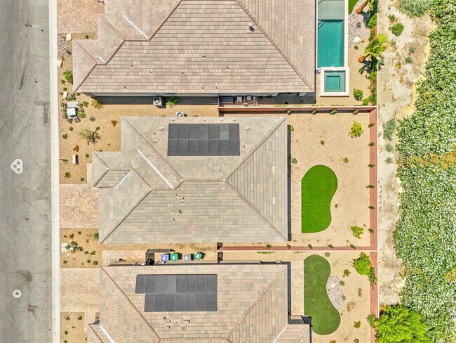 Photo - 51805 Pinnacle Vis Dr