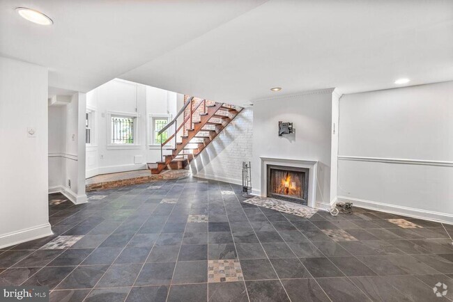 Building Photo - 1907 S St NW Unit A Rental