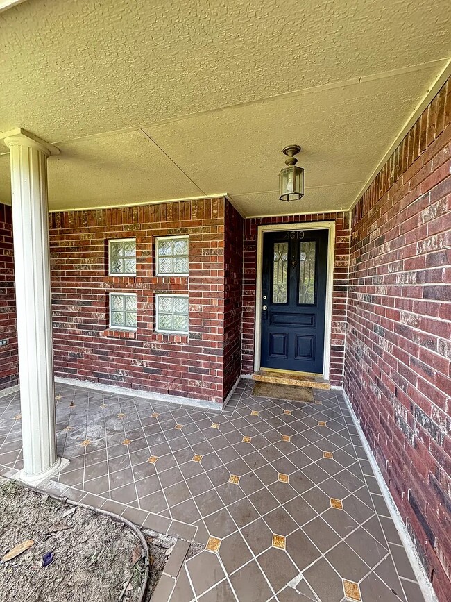 Photo - 4619 Trevor Hill Dr