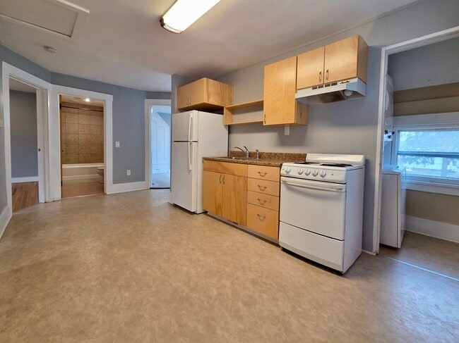 Photo - 64 Tryon Park Unit up