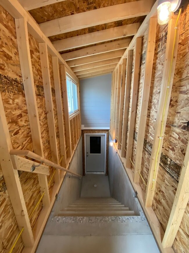 22567 Frontage Rd Unit D