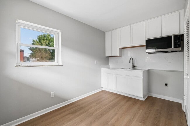 133 E Markison Ave Unit A