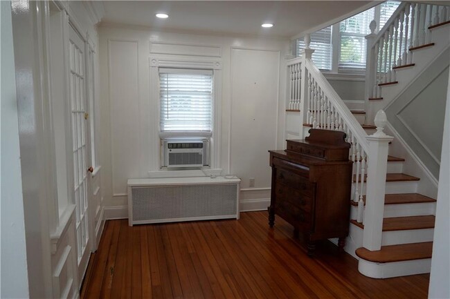 Photo - 1358 Narragansett Blvd