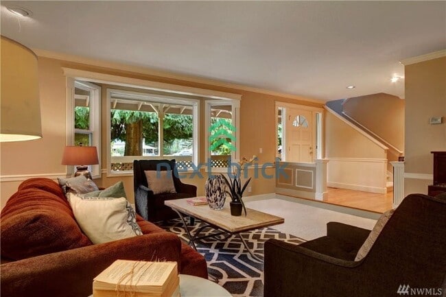 Photo - Rare opportunity!! Spacious 3 Bedroom Sammamish Home with 2 bonus rooms, RV Parking & Huge Backyard!