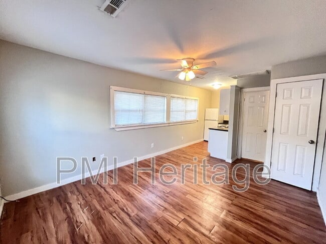 Photo - 103 M.L.K. Jr Blvd Unidad Apt 2