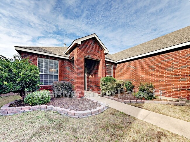 Photo - 10613 Gleneagles Ln House