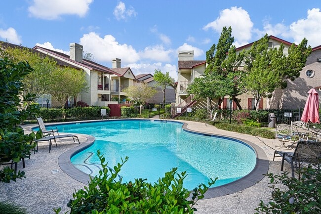 Building Photo - 2120 El Paseo St Unit 2808