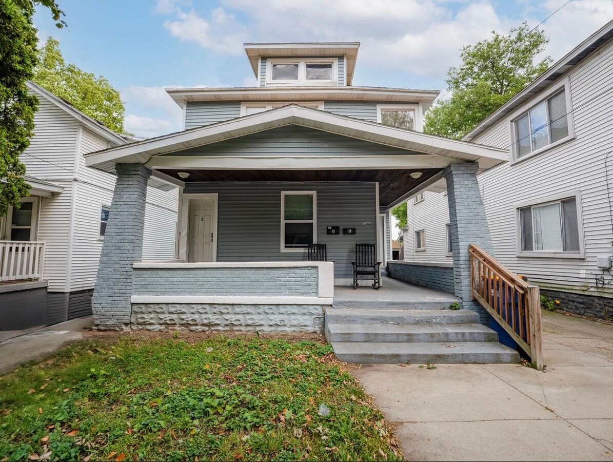 Photo - 1044 Muskegon Ave NW Unit 1