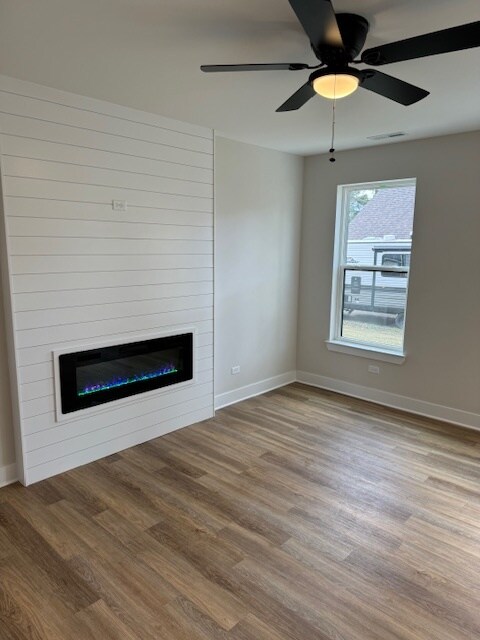 Sala de estar - Chimenea eléctrica - 14 W 4th St
