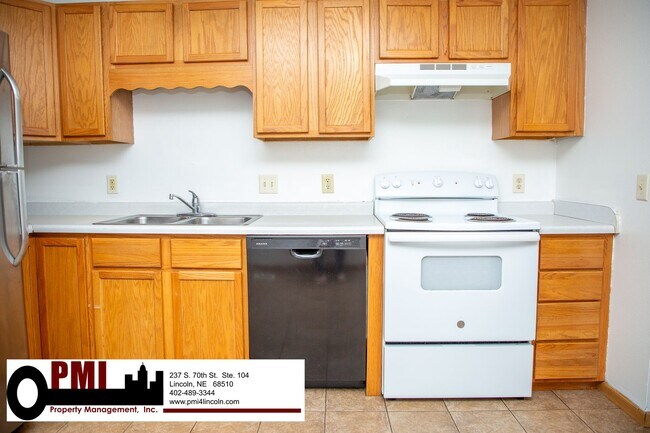 Photo - 1748 N 27th St Unit #2
