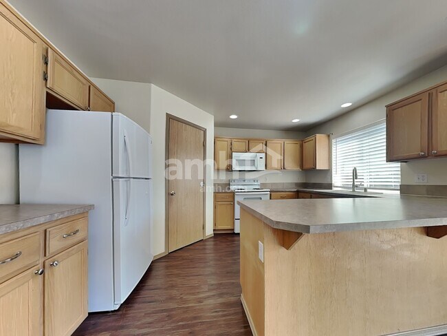 Photo - 1524 185th St Ct E