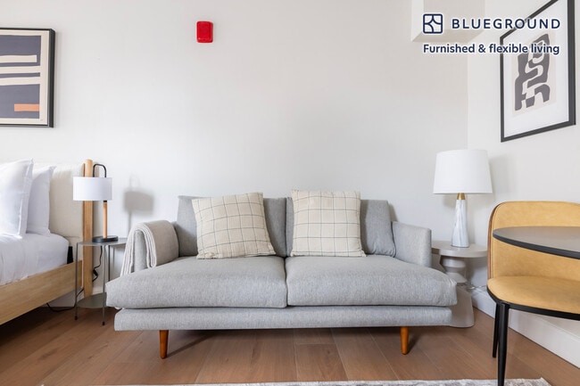 Photo - 44 Bromfield St Unit SI FL6-ID1312